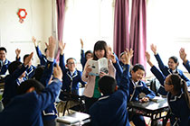 农村老年女人旳黄色网站君谊中学“新初中”